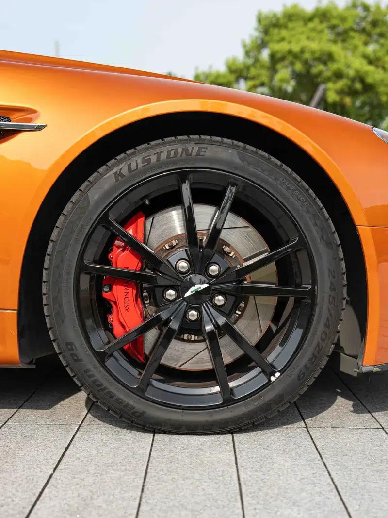 2012 Vantage 4.7L S Roadster — миниатюра 19