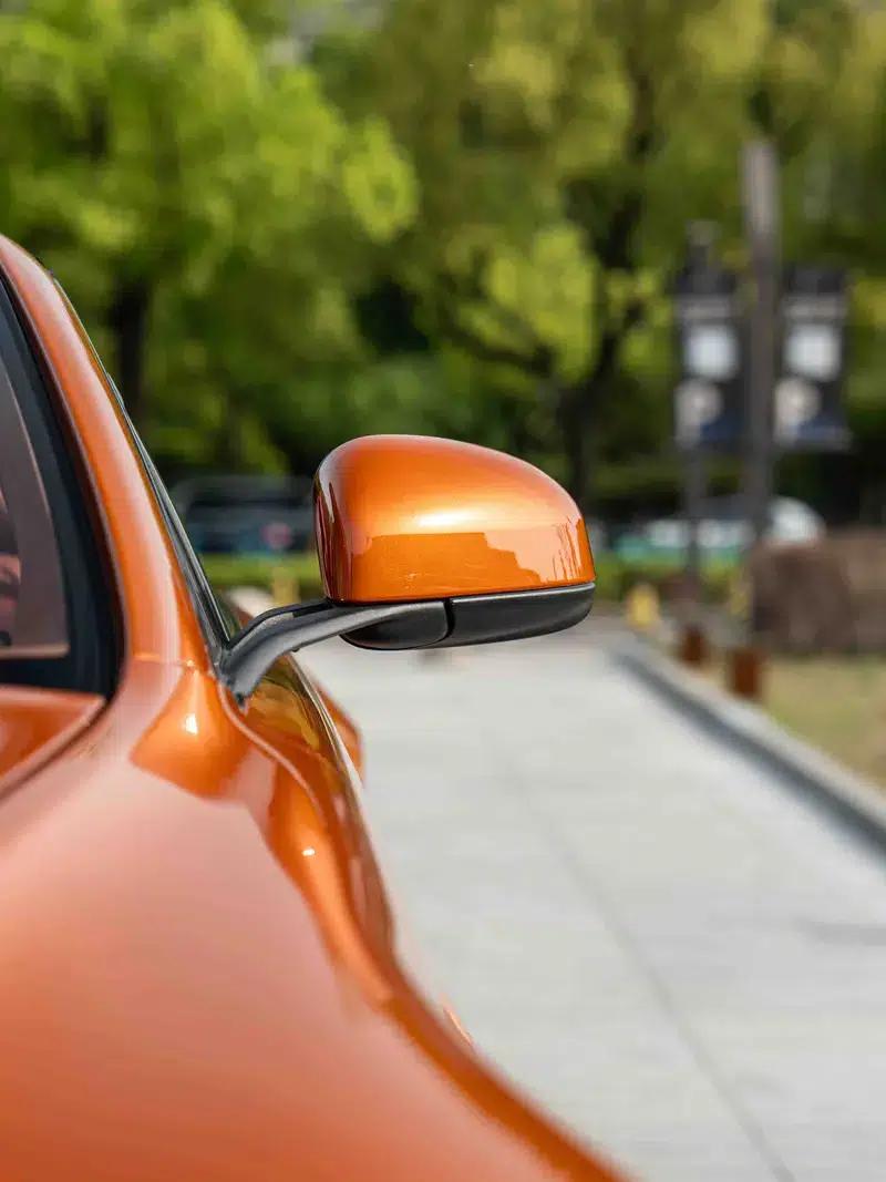 2012 Vantage 4.7L S Roadster — миниатюра 10
