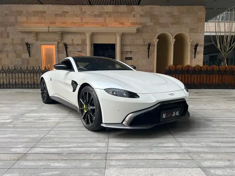 2018 Vantage 4.0T V8 — миниатюра 3