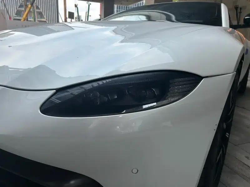 2018 Vantage 4.0T V8 — миниатюра 9