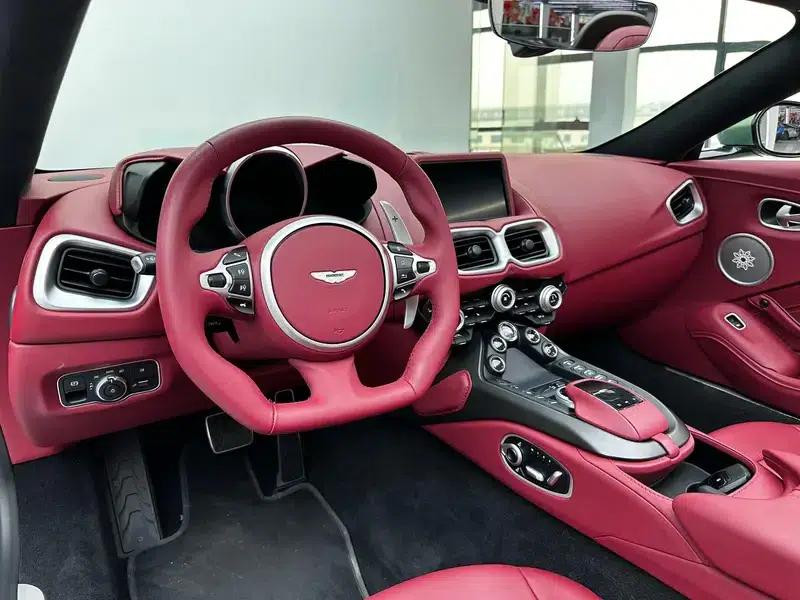 2022 Vantage 4.0T V8 Roadster — миниатюра 16