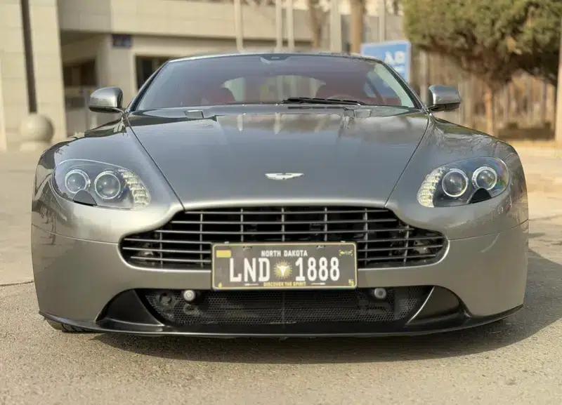 2016 Vantage 4.7L Coupe — миниатюра 18