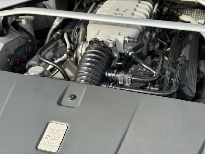 2016 Vantage 4.7L Coupe — миниатюра 20