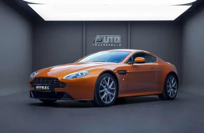 2012 Vantage 4.7L S Coupe — миниатюра 1