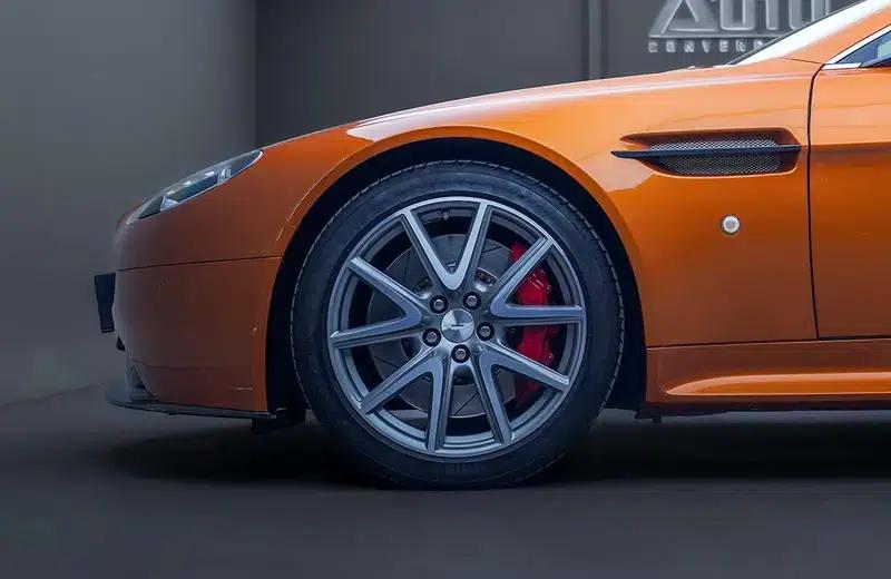 2012 Vantage 4.7L S Coupe — миниатюра 6