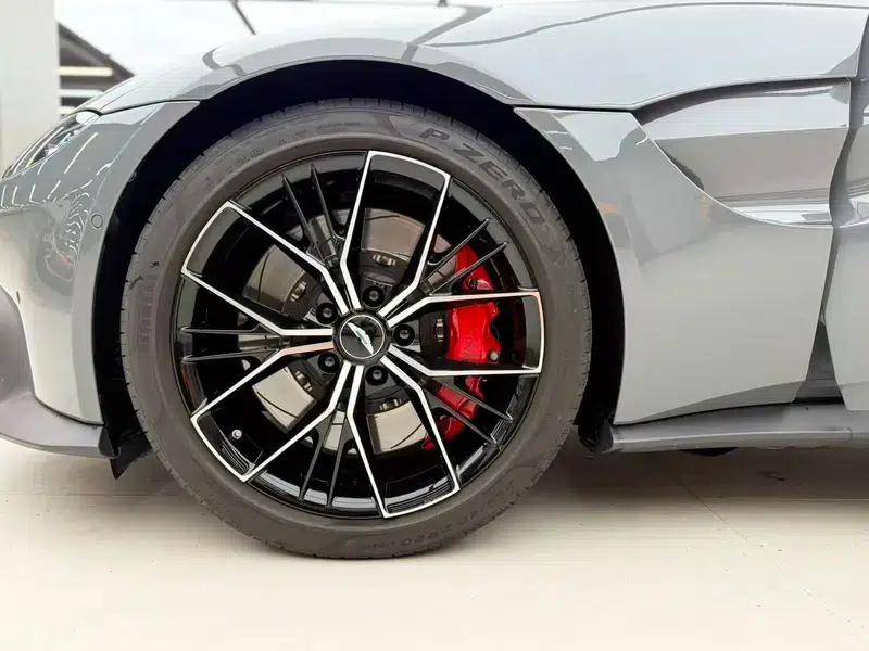 2022 Vantage 4.0T V8 Coupe — миниатюра 5