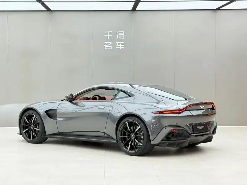 2018 Vantage 4.0T V8 — миниатюра 3