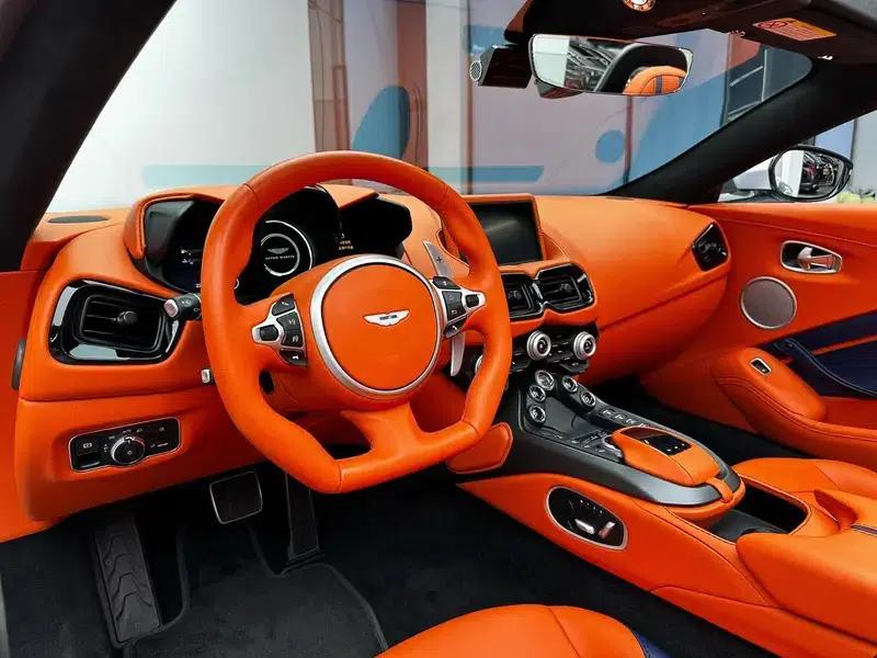2022 Vantage 4.0T V8 Roadster — миниатюра 6