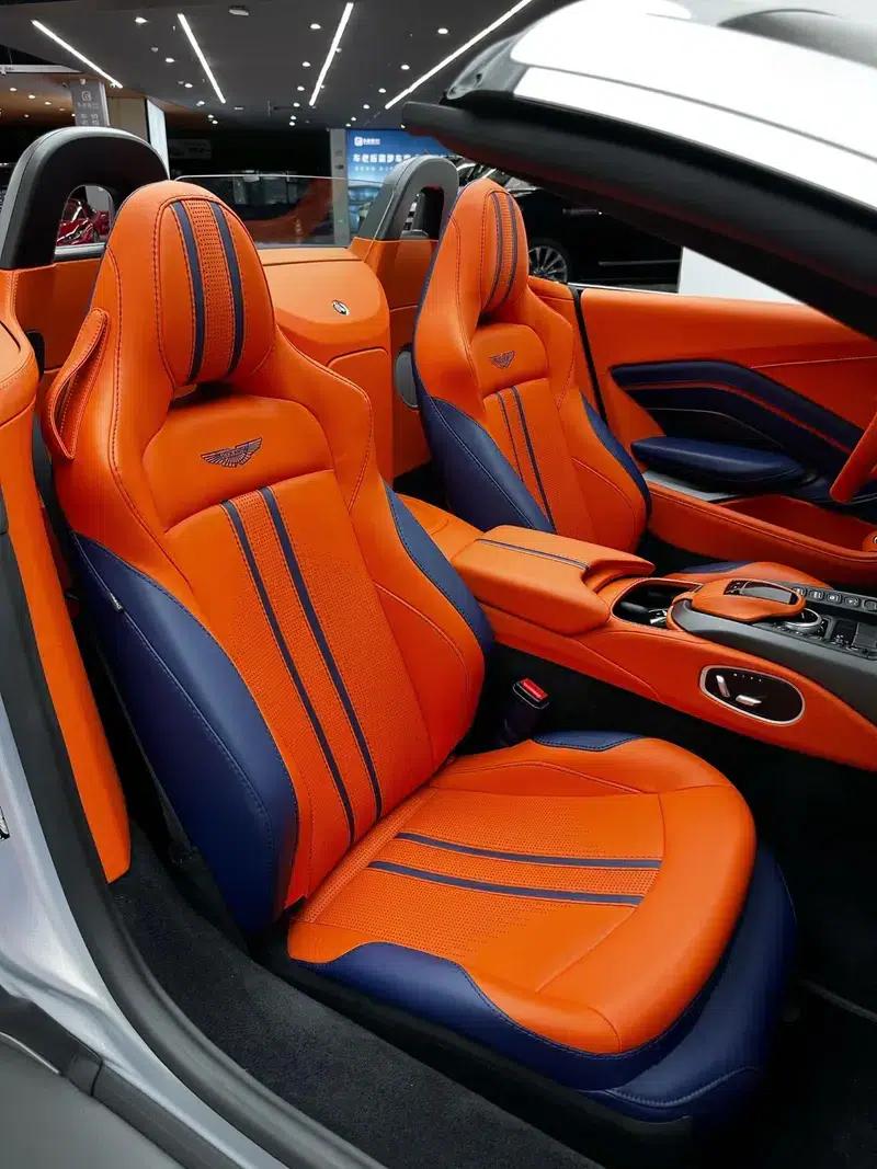 2022 Vantage 4.0T V8 Roadster — миниатюра 8