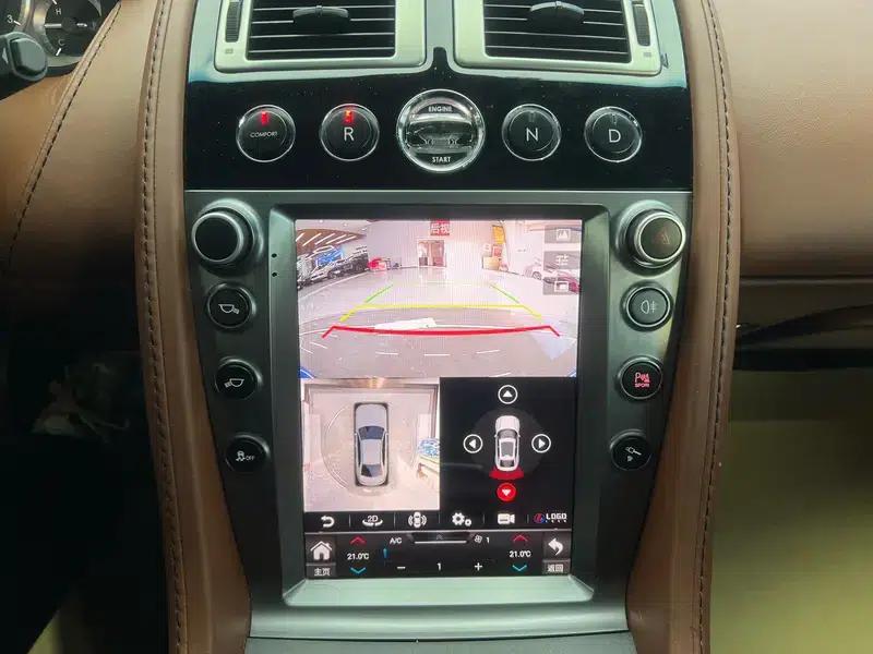 2011 Vantage 4.7L Sportshift Coupe — миниатюра 18