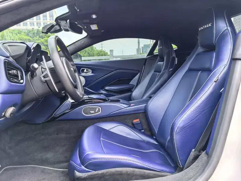 2018 Vantage 4.0T V8 — миниатюра 8