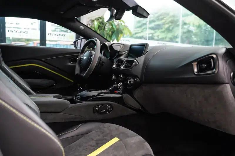 Vantage 2022 F1 Edition Coupe — миниатюра 8