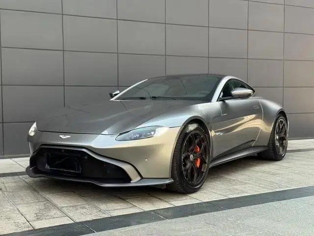 2018 Vantage 4.0T V8