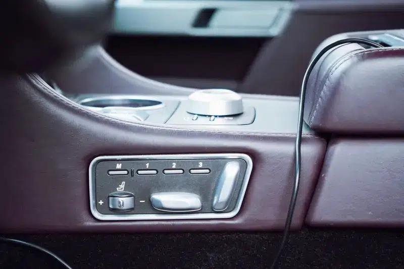 2010 Rapide 6.0L — миниатюра 7