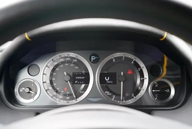 2010 Rapide 6.0L — миниатюра 12