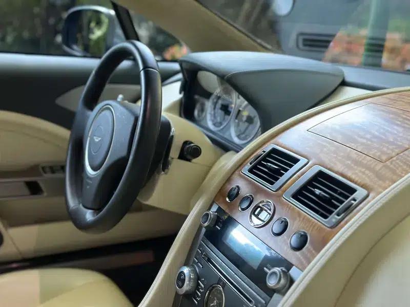 2010 Rapide 6.0L — миниатюра 17