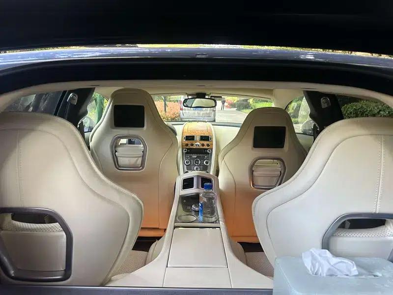 2010 Rapide 6.0L — миниатюра 18