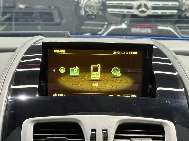2015 Rapide 6.0L S — миниатюра 11