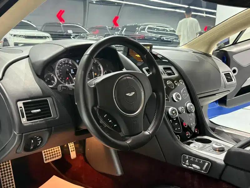2015 Rapide 6.0L S — миниатюра 17