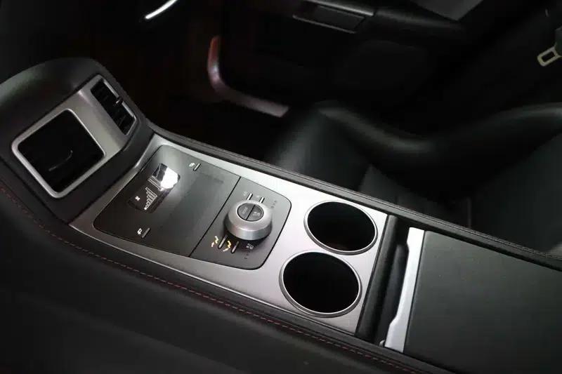 2010 Rapide 6.0L — миниатюра 27