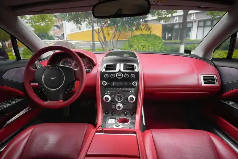 2010 Rapide 6.0L — миниатюра 14