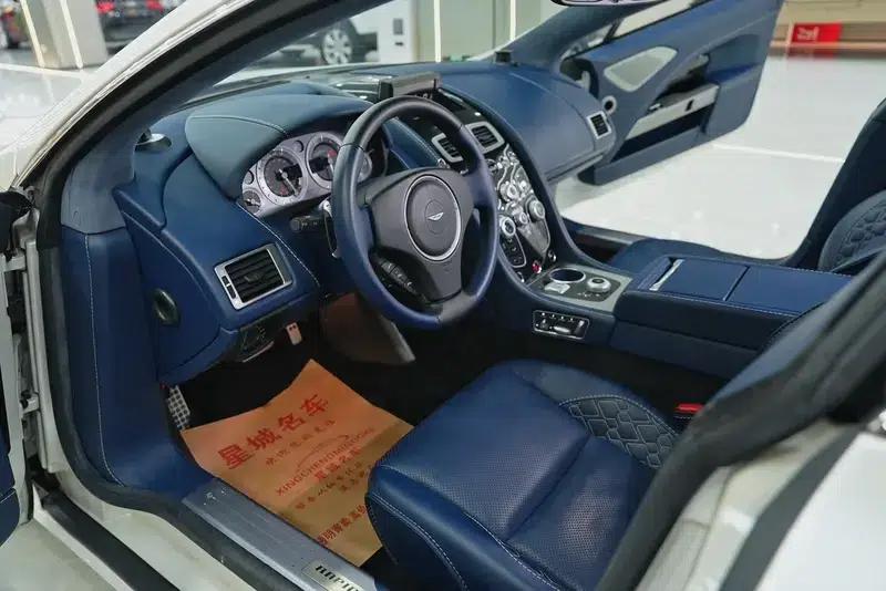 2017 Rapide 6.0L S — миниатюра 30