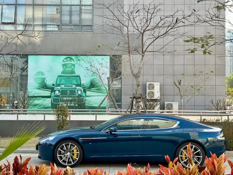 2016 Rapide 6.0L S — миниатюра 10