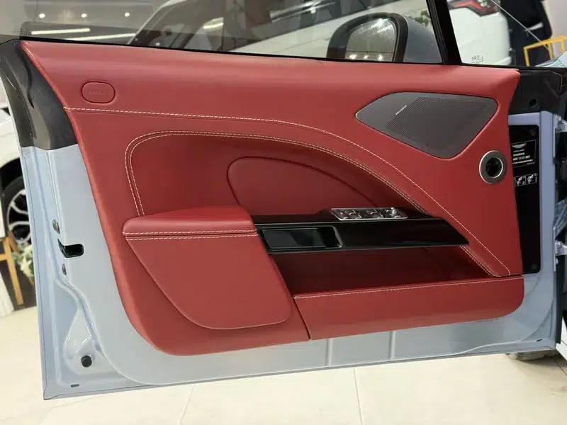 2013 Rapide 6.0L S — миниатюра 10