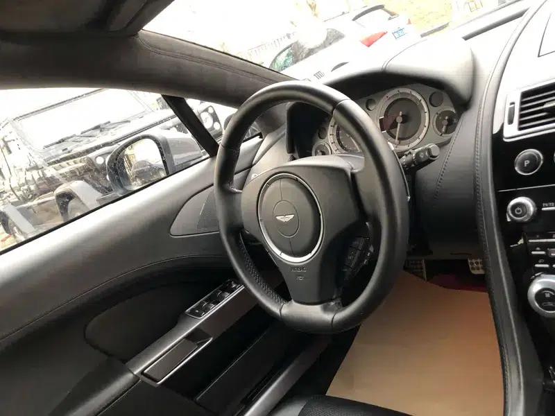 2010 Rapide 6.0L — миниатюра 19
