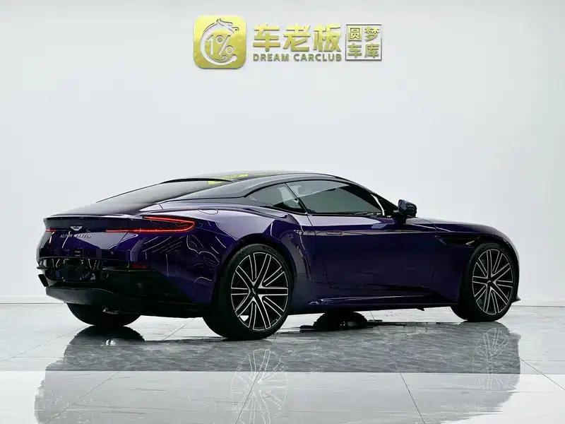Aston Martin DB12 2024 4.0T V8 Coupe — миниатюра 6