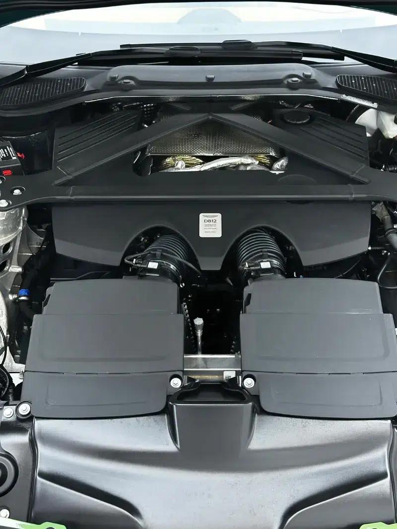 Aston Martin DB12 2024 4.0T V8 Coupe — миниатюра 16