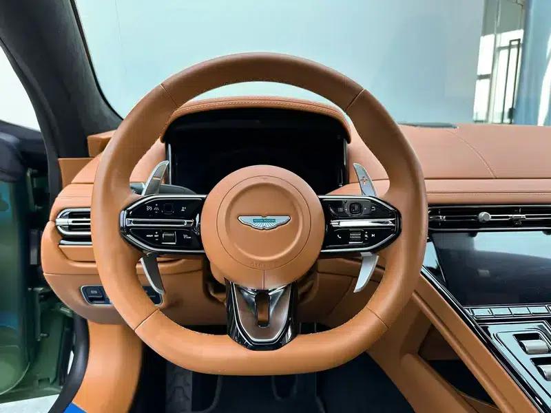 Aston Martin DB12 2024 4.0T V8 Coupe — миниатюра 22