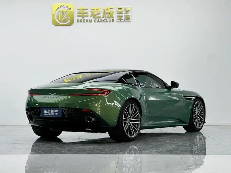Aston Martin DB12 2024 4.0T V8 Coupe — миниатюра 6