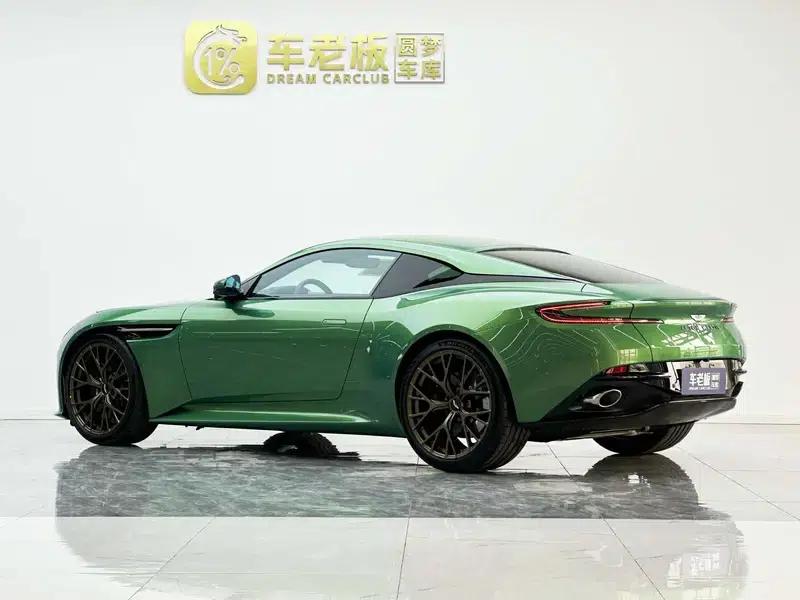 Aston Martin DB12 2024 4.0T V8 Coupe — миниатюра 4