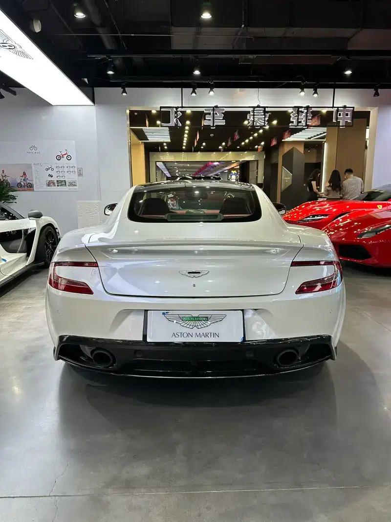 2013 Vanquish 6.0L Standard Model — миниатюра 5
