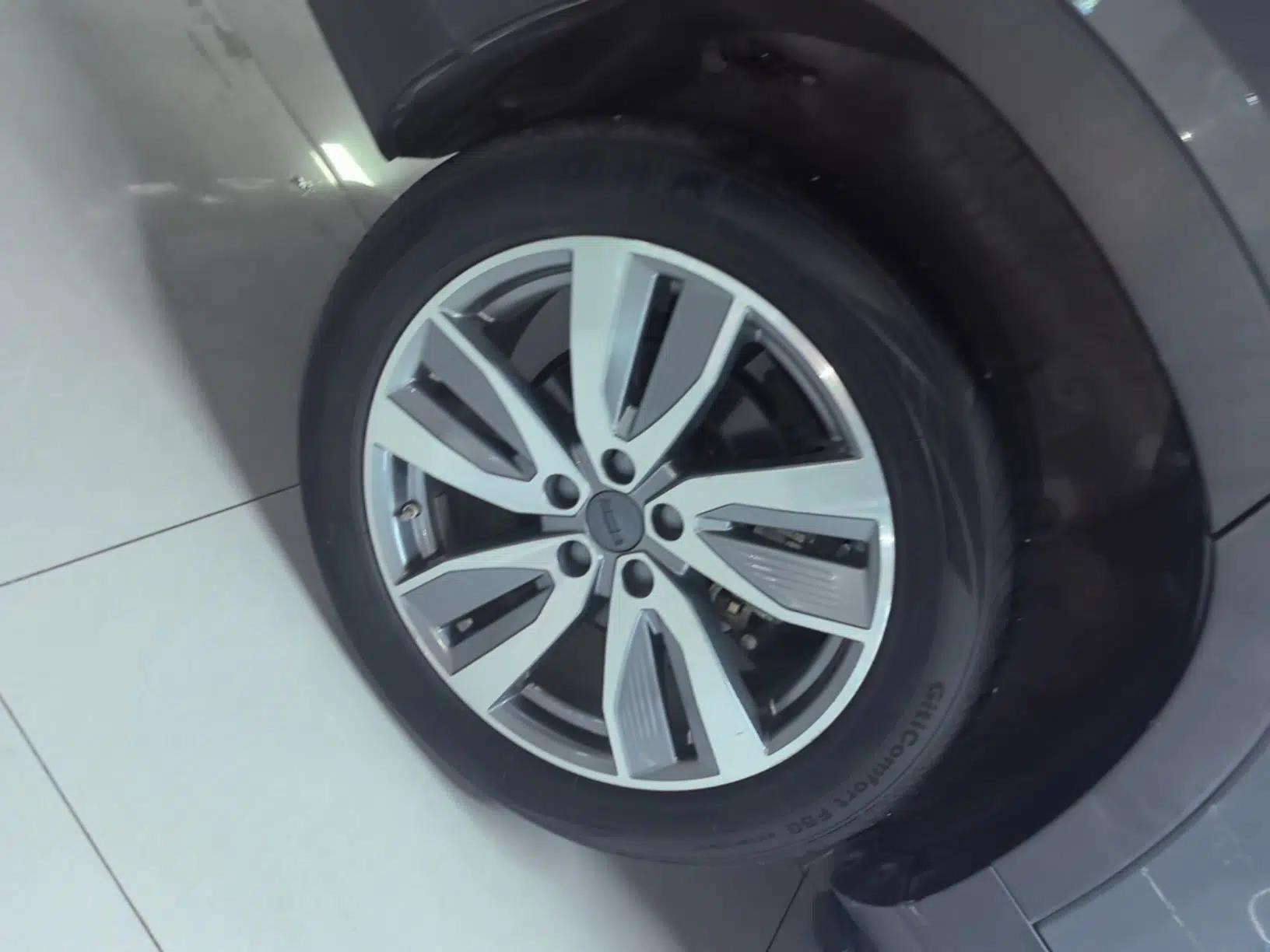 Geely Auto Haoyue 2022 1.8TD Automatic Prestige 7-Seater — миниатюра 11
