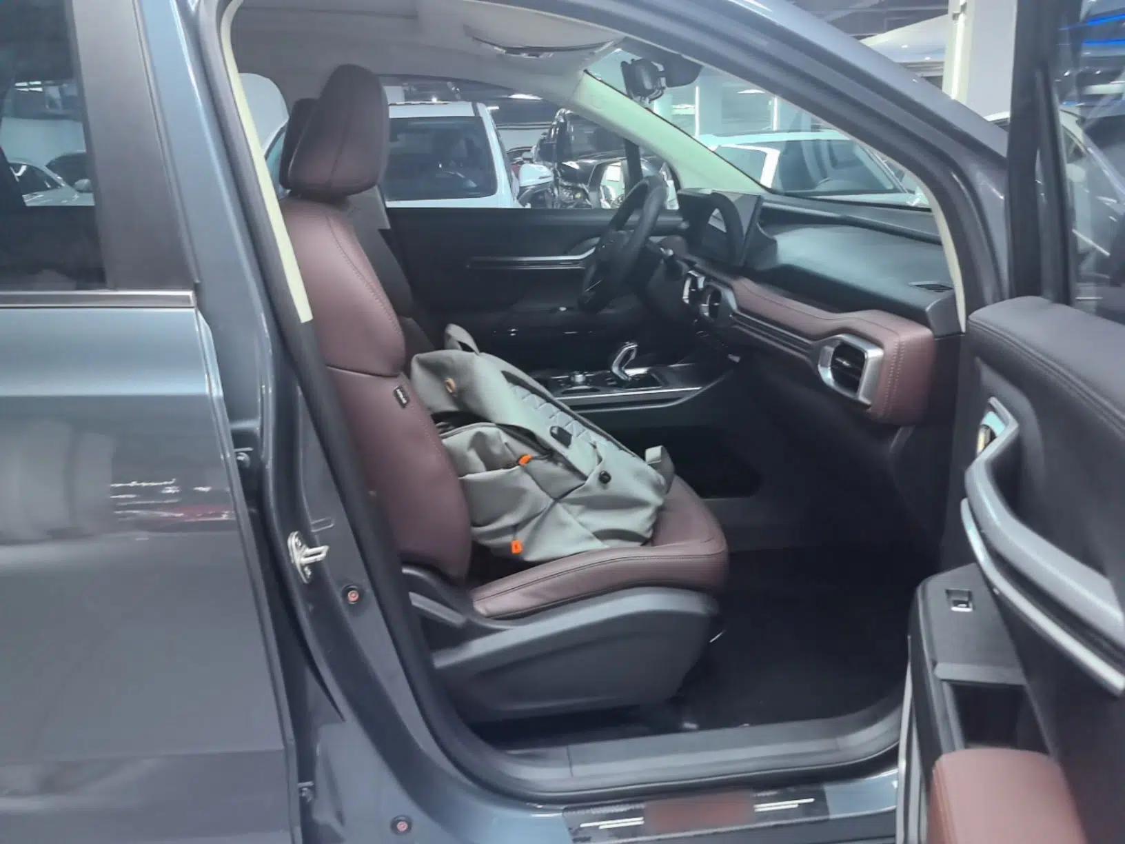 Geely Auto Haoyue 2022 1.8TD Automatic Prestige 7-Seater — миниатюра 19