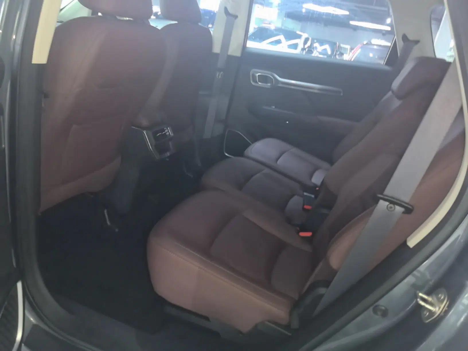 Geely Auto Haoyue 2022 1.8TD Automatic Prestige 7-Seater — миниатюра 20
