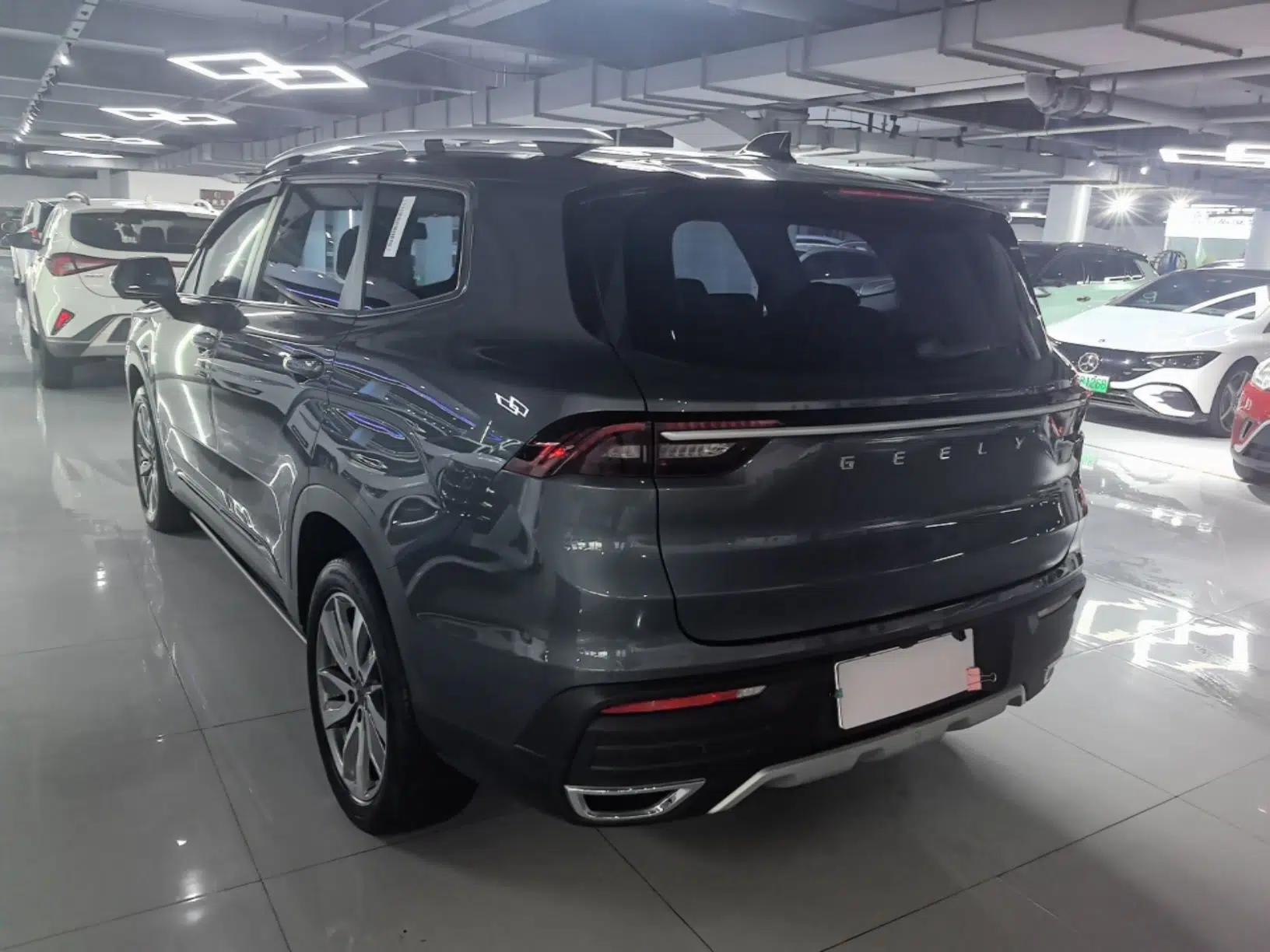 Geely Auto Haoyue 2022 1.8TD Automatic Prestige 7-Seater — миниатюра 4