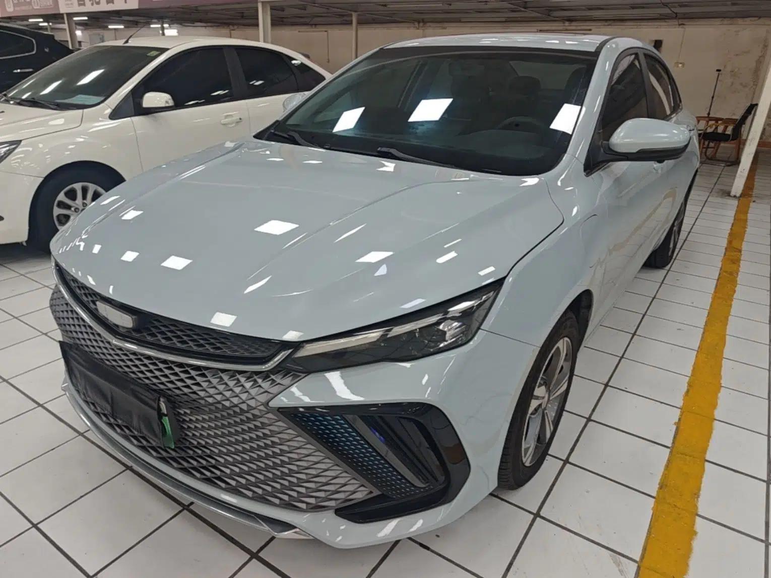 Geely Auto Emgrand L HiP 2022 1.5TD-DHT Pro 100KM Super Clean — миниатюра 1
