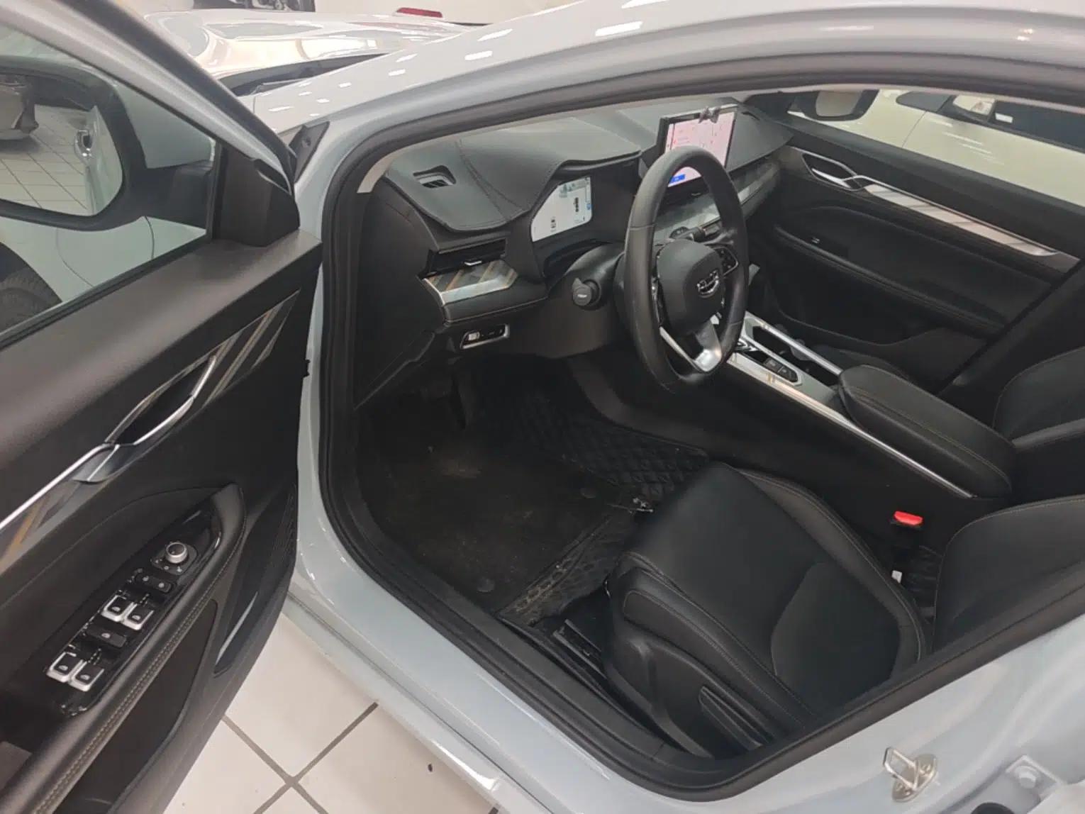 Geely Auto Emgrand L HiP 2022 1.5TD-DHT Pro 100KM Super Clean — миниатюра 18