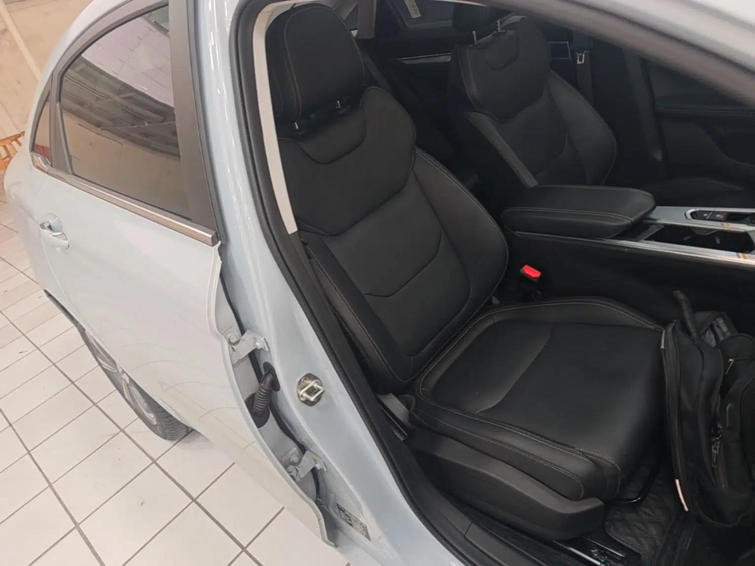 Geely Auto Emgrand L HiP 2022 1.5TD-DHT Pro 100KM Super Clean — миниатюра 19