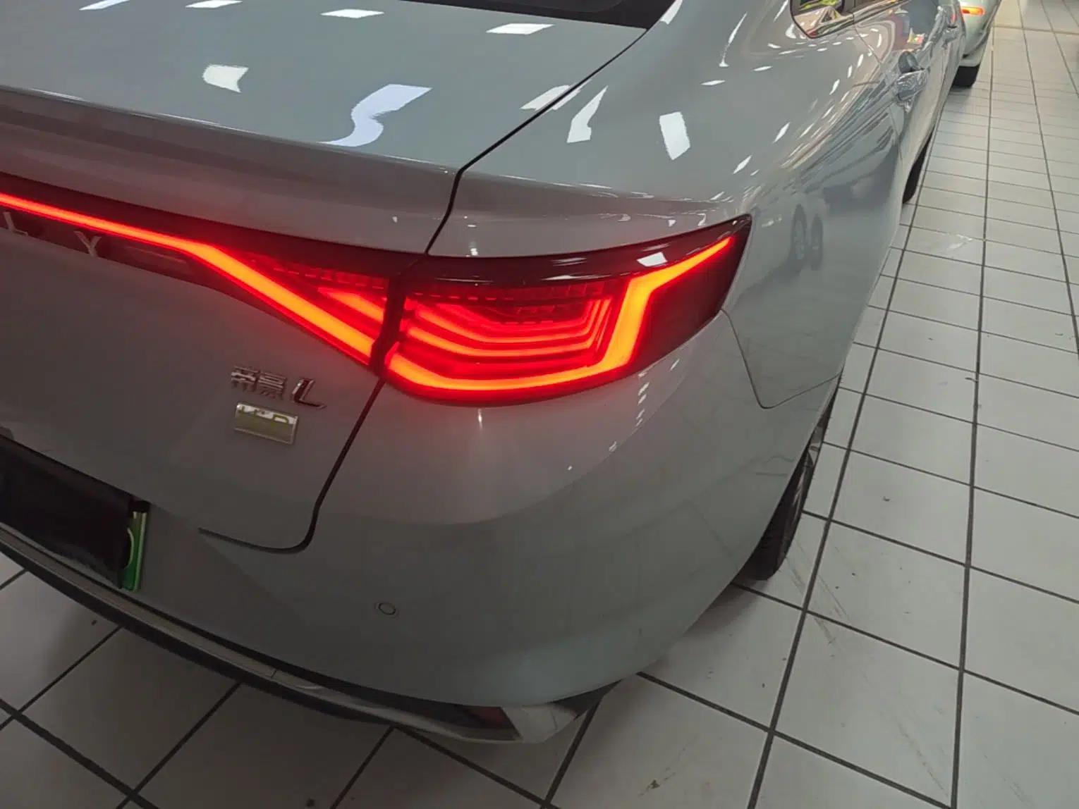Geely Auto Emgrand L HiP 2022 1.5TD-DHT Pro 100KM Super Clean — миниатюра 9