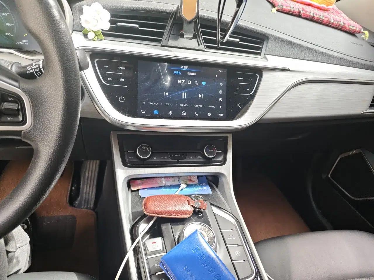 Geely Auto Emgrand GSe 2018 LingShang Model — миниатюра 13