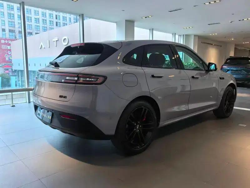 Wenjie M5 2024 Range Extended Max RS 4WD High-End Intelligent Driving Edition — миниатюра 5
