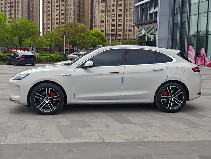 Wenjie M5 2025 Ultra Range Extended Rear-Wheel Drive — миниатюра 4