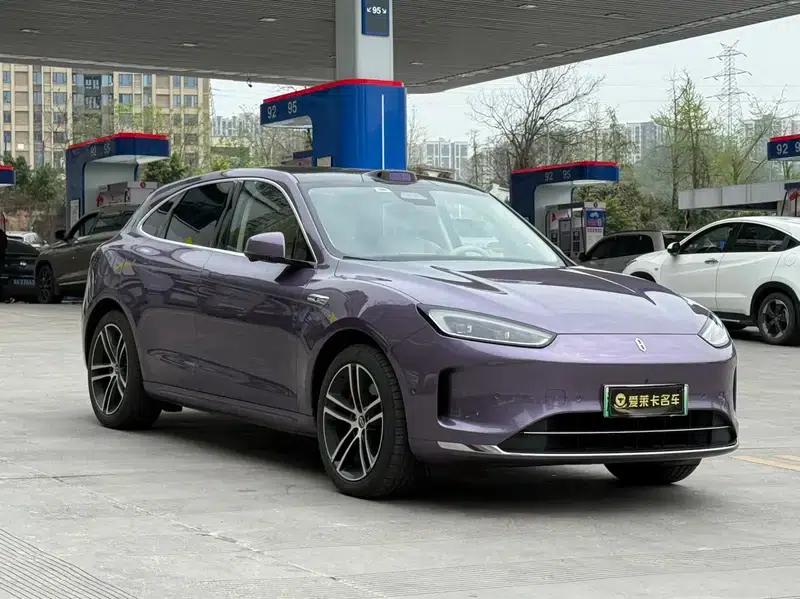 Wenjie M5 2025 Extended Range Ultra 4WD Version — миниатюра 3