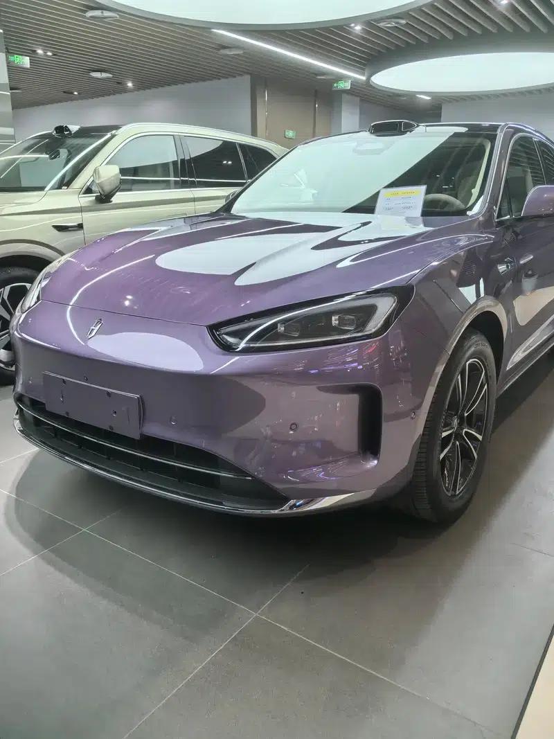 Wenjie M5 2025 Extended Range Ultra 4WD Version — миниатюра 6