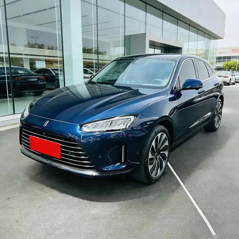 Wenjie M5 2022 Extended Range AWD Performance Edition — миниатюра 1