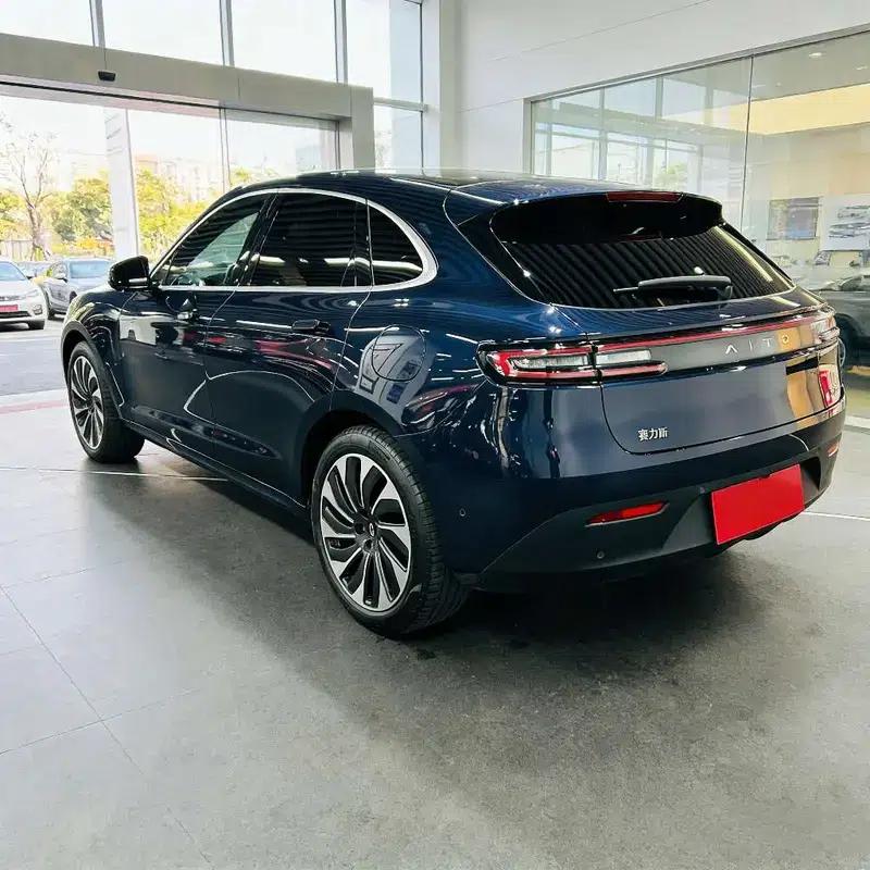 Wenjie M5 2022 Extended Range AWD Performance Edition — миниатюра 4